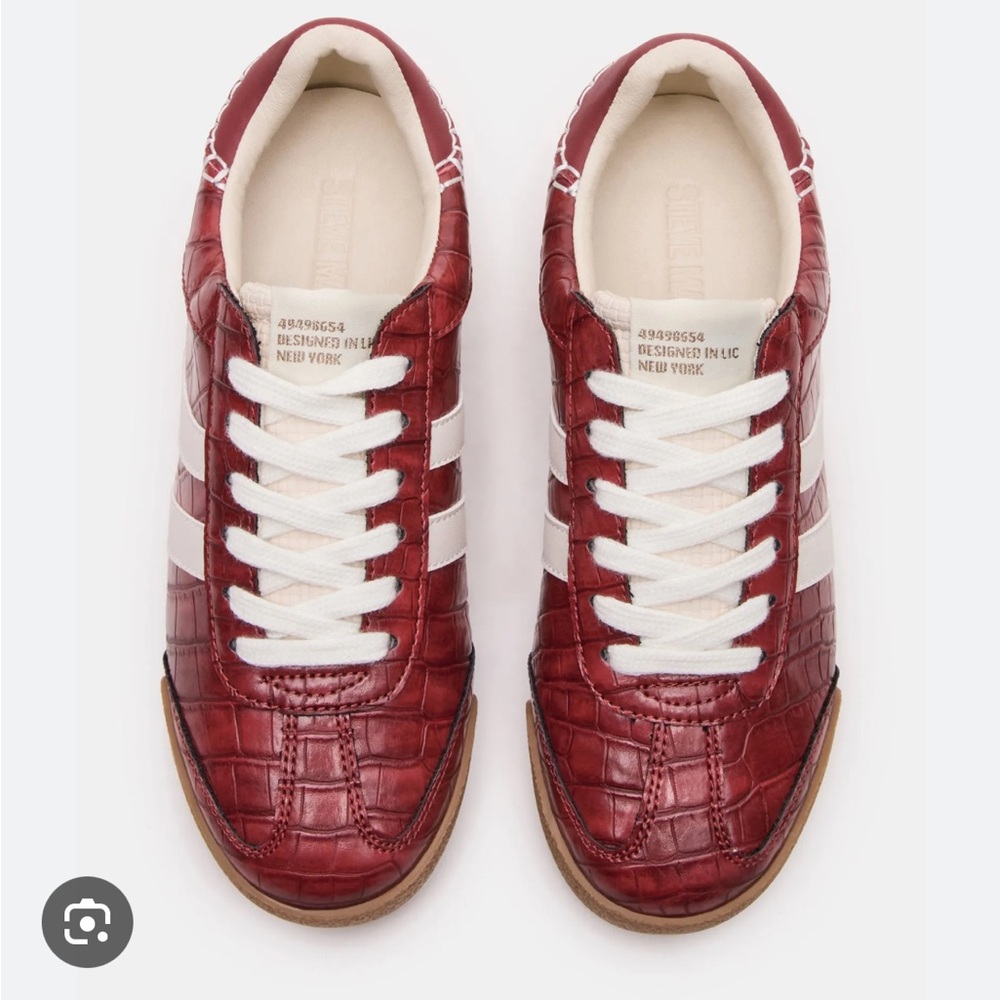 STEVE MADDEN HUDSIN RED CROCODILE SNEAKER - 8.5 - Picture 9 of 10